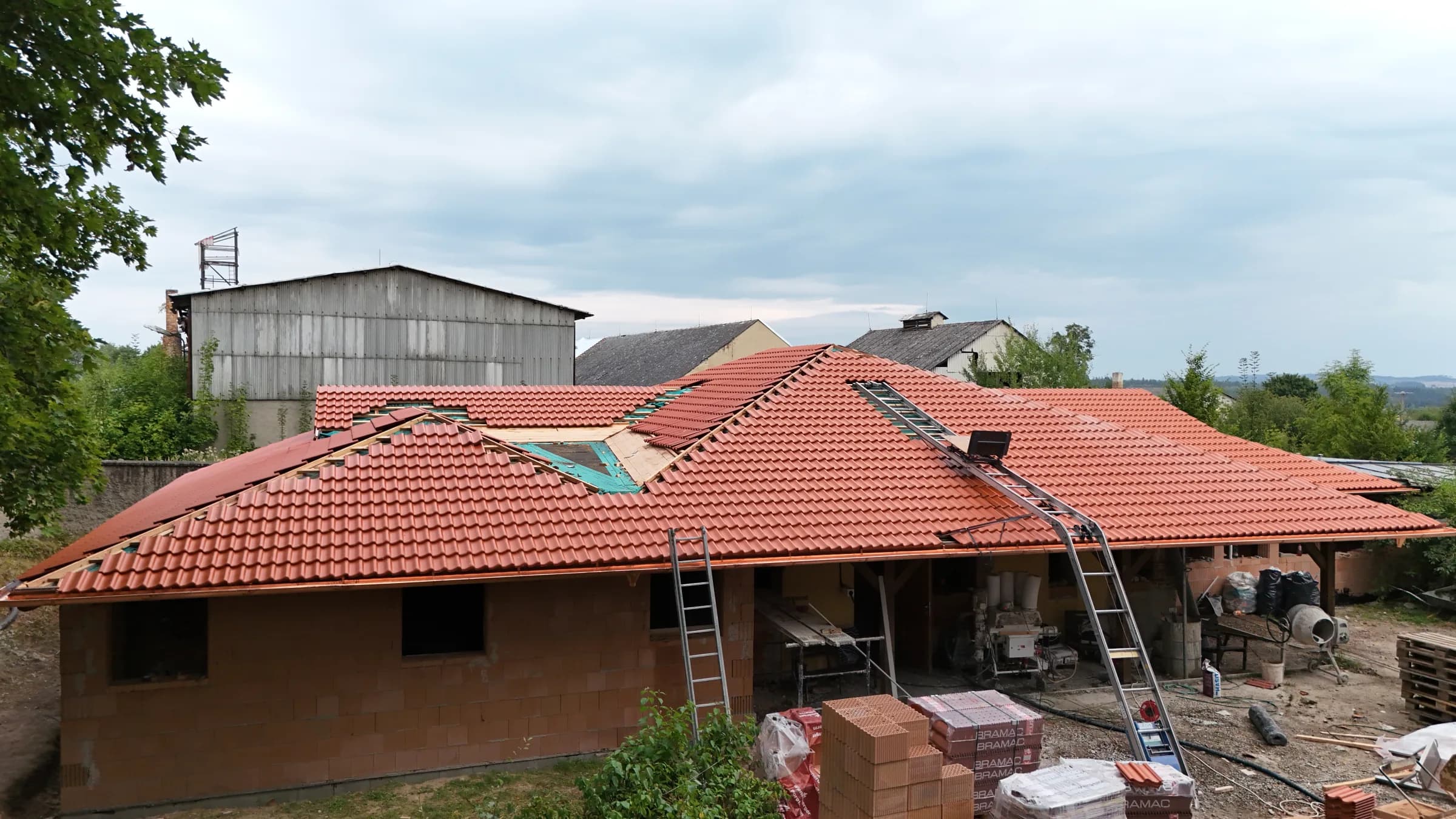 Pergola pro venkovní posezení - Jižní Čechy, INEX-CZ